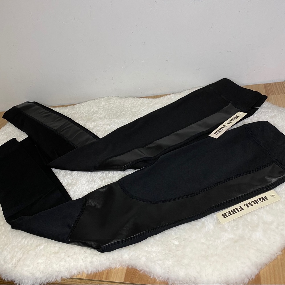 NWT 2 PC Black Leggings Size S/M Moral Fiber